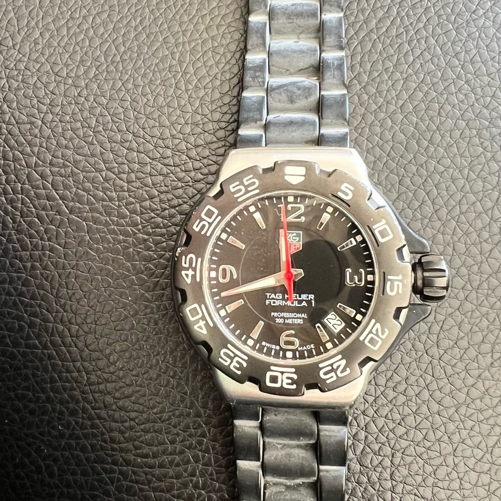 Tag Heuer women’s Formula 1 stainless steel watch with rubber bracelet